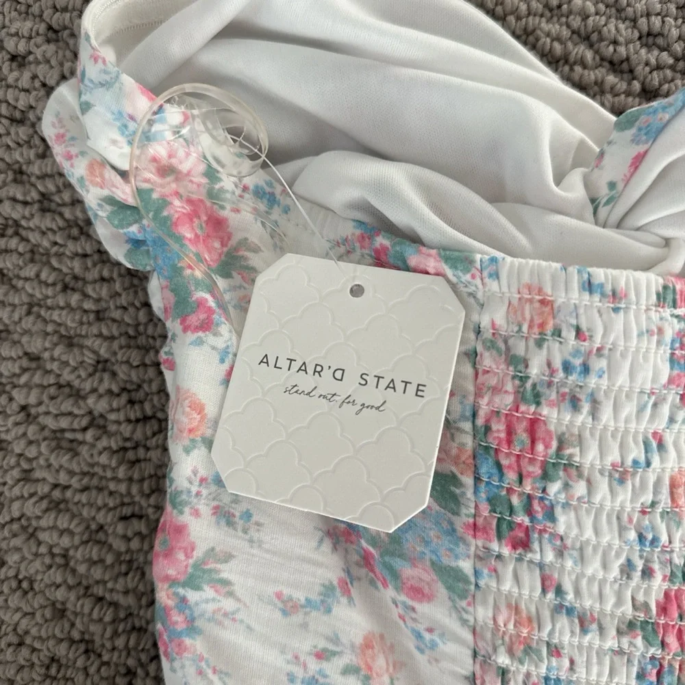 Altar'd State White Floral jumper - Picture 4 of 6